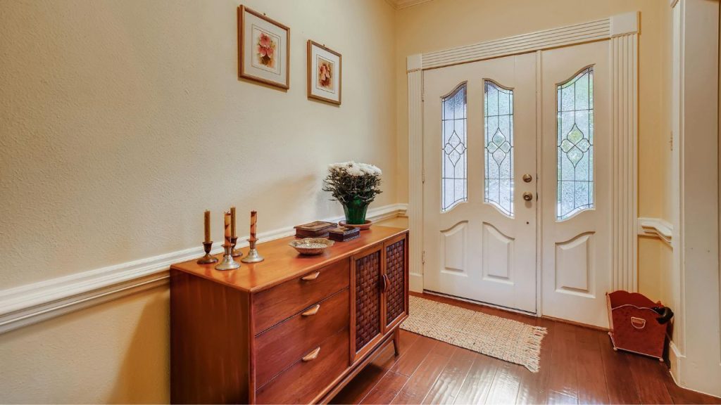 Stylish Console Table