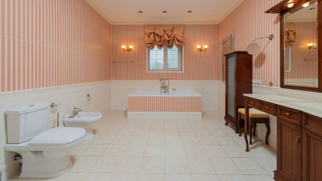 His-and-Hers Bathrooms