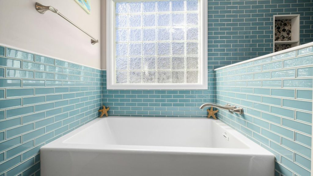 90s Glass Block Walls