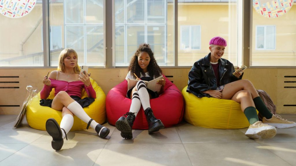 Y2K Trend of Bean Bags and Inflatable Furniture