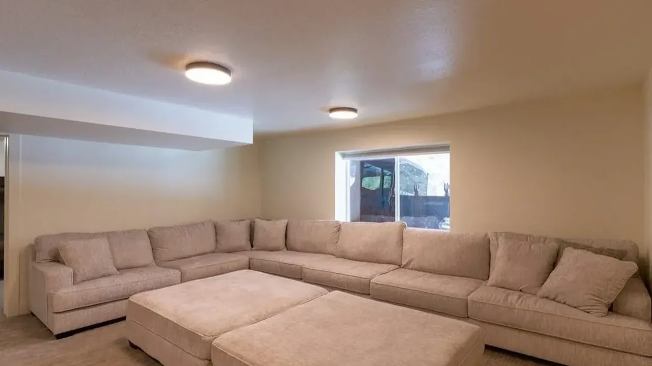 Discover Modern Comfort in This 6-Bedroom Cabin Nestled Among Towering Pine Trees Near Yellowstone! (Floor Plan Included)