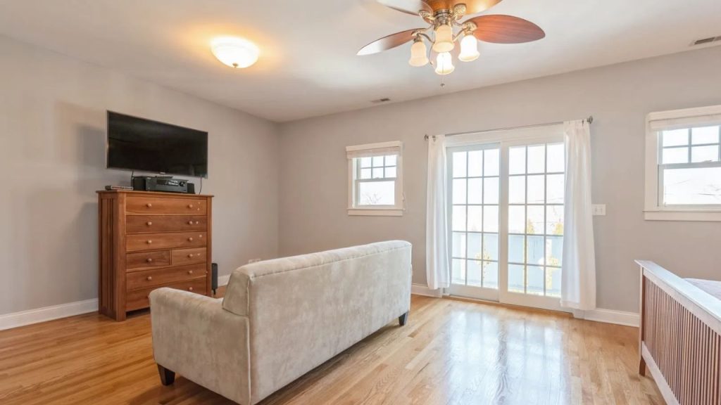 Sunlit Lounge with Balcony Access