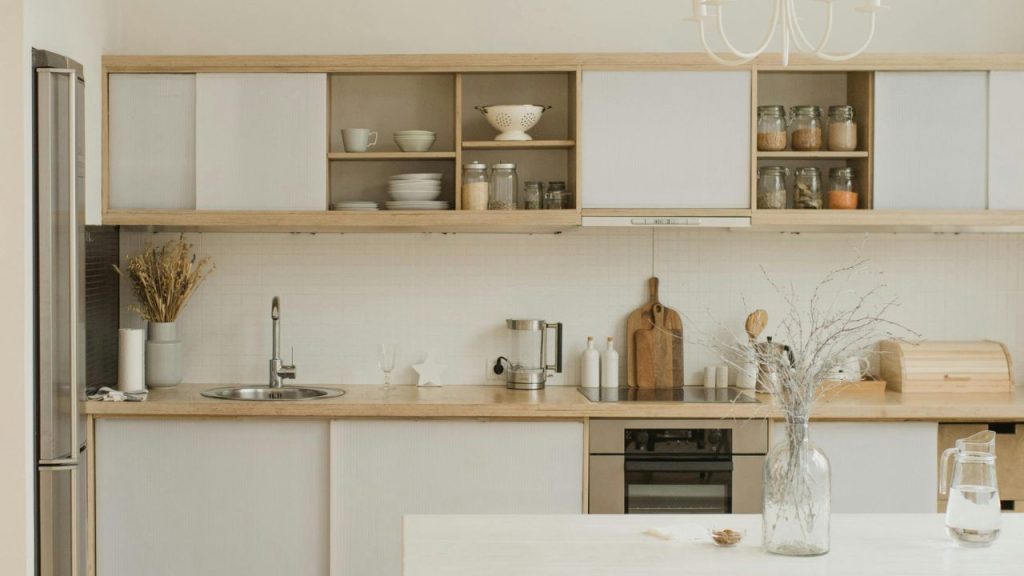 Open Shelving in the Kitchen is an interior design choice that is difficult to maintain.