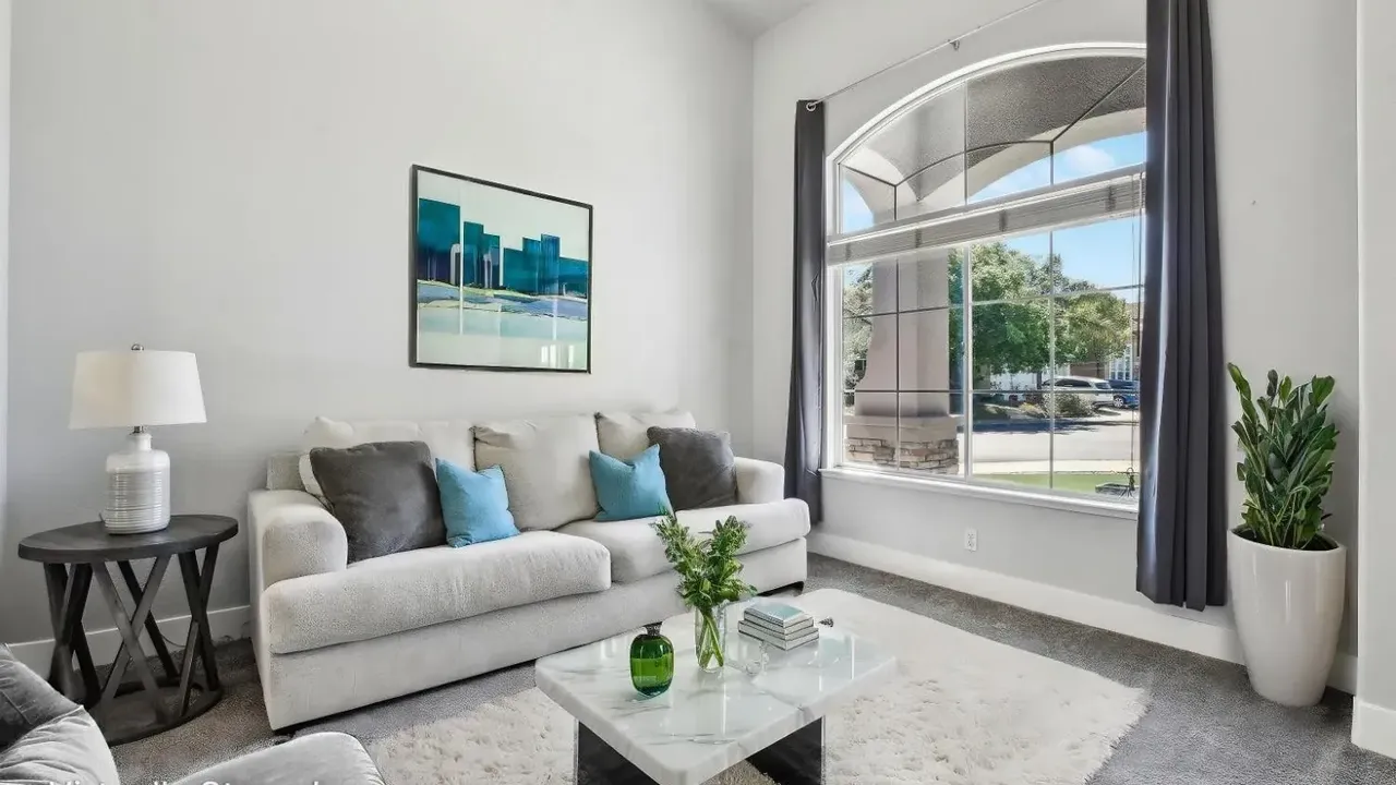 Get Inspired by The Floor Plan of This 2,495 Sq-Ft 4-Bedroom Home With Office Space and a Family Room