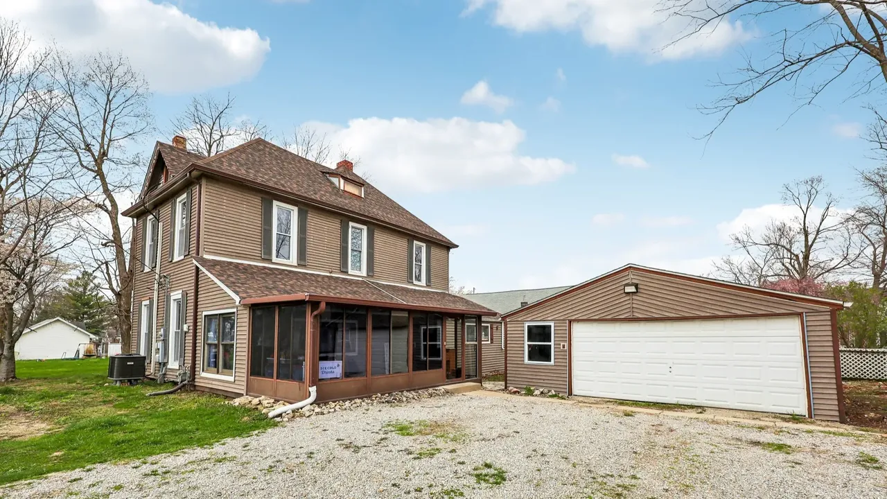 Discover This Unique 4-Bedroom Victorian Home with Wood Beamed Ceilings and Stylish New Vanities in Knightstown, IN (Floor Plan Included)