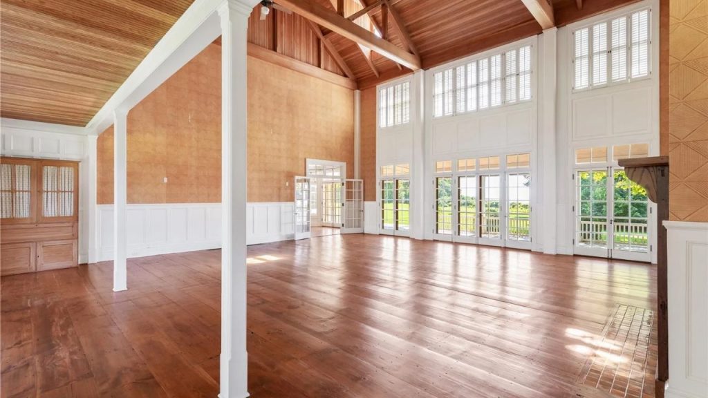 Grand Vaulted Great Room with Views