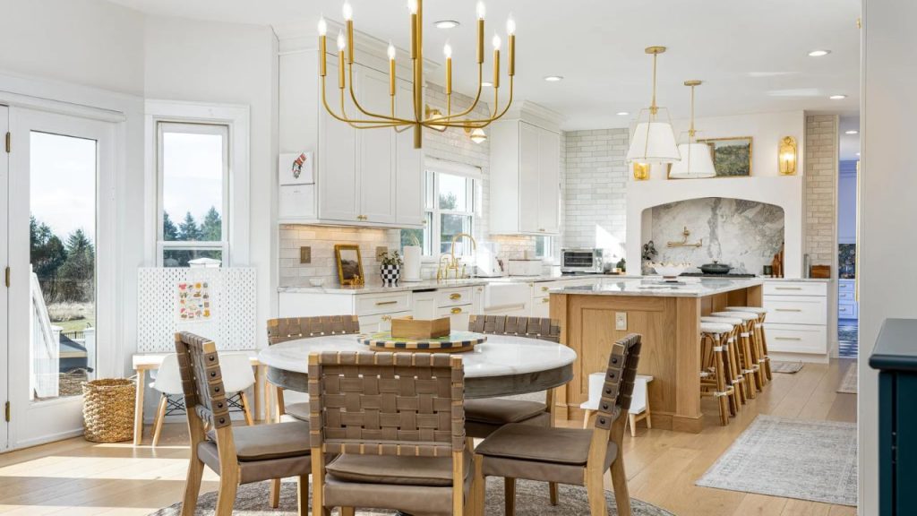 Stylish Gourmet Kitchen and Dining