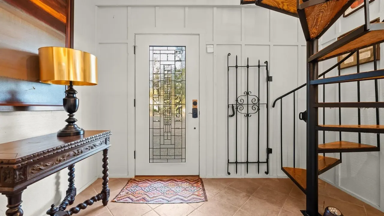 Unique Mid-Century Modern Octagon Home with Wraparound Deck and Guest Quarters in Austin (Floor Plan For Inspiration)