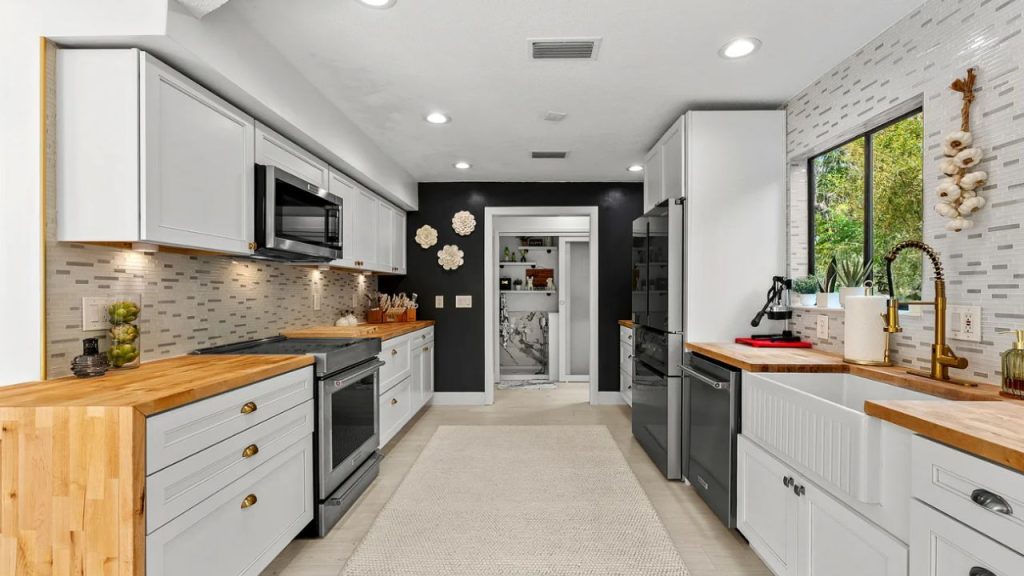 Chef-Inspired Gourmet Kitchen