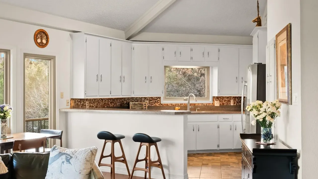 Unique Mid-Century Modern Octagon Home with Wraparound Deck and Guest Quarters in Austin (Floor Plan For Inspiration)