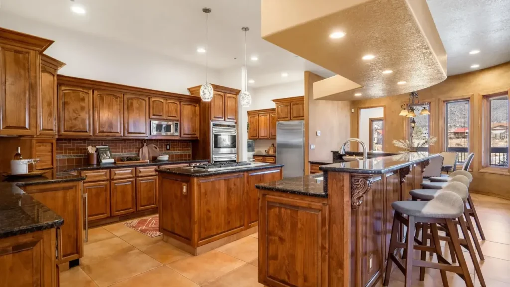 Luxury 3-Story Estate with Spiral Staircases and Mountain Views in Albuquerque (With Floor Plan)