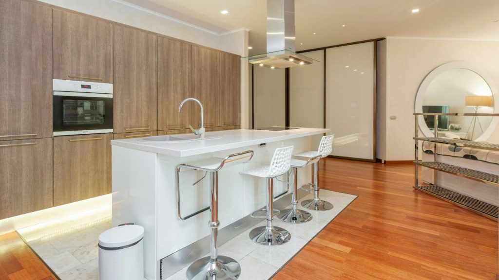 Metallic Kitchen Accents