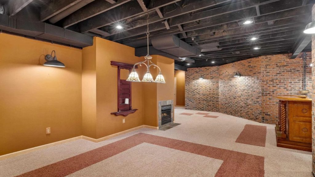 Cozy Brick Basement with Bar