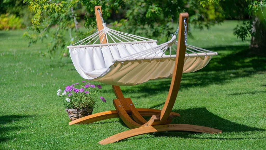 Hammock with Wooden Stand