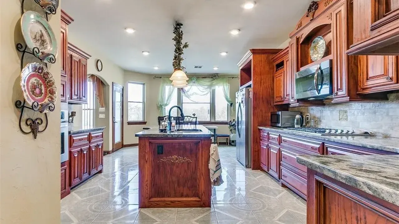 Explore This $500K Newalla Country Home Three Beds with Guest Suite and Insulated Shop on 3.16 Acres (Floor Plan Inside)