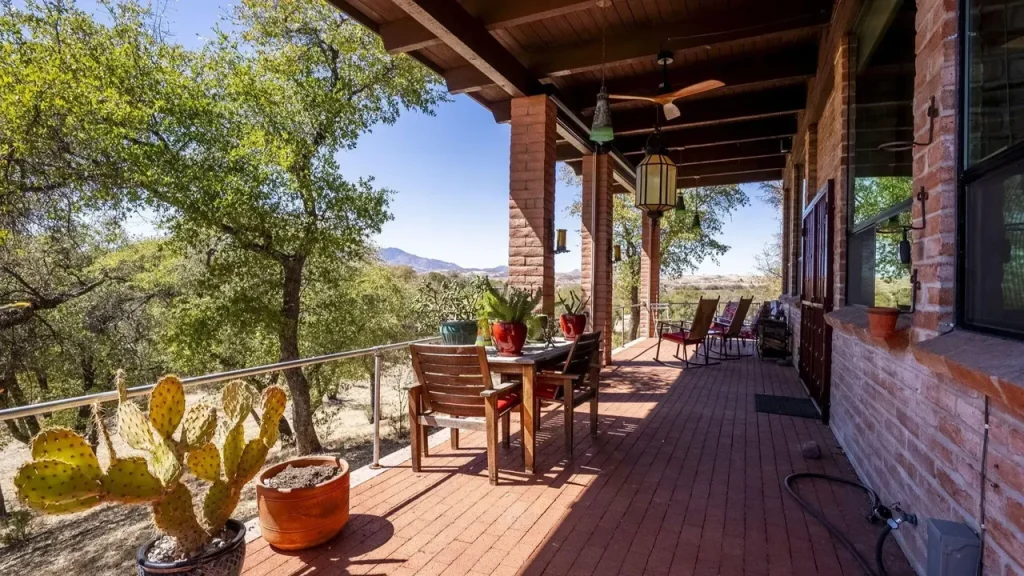 Southwestern-Style 2-Bedroom Adobe Home in Sonoita With Soaring Ceilings and Mountain Views (Floor Plan Inside)