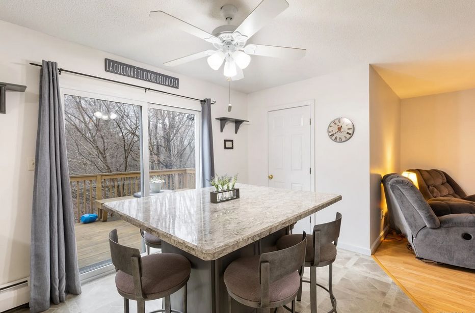 breakfast nook