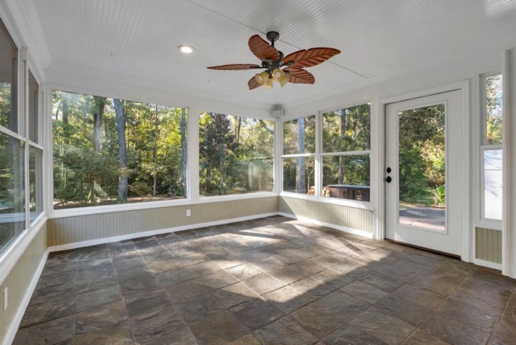 sunroom