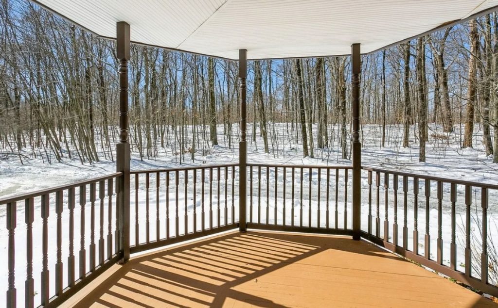 Porch 