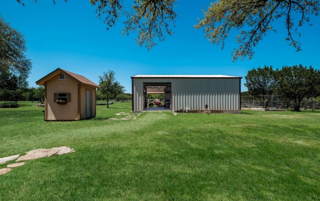 shed