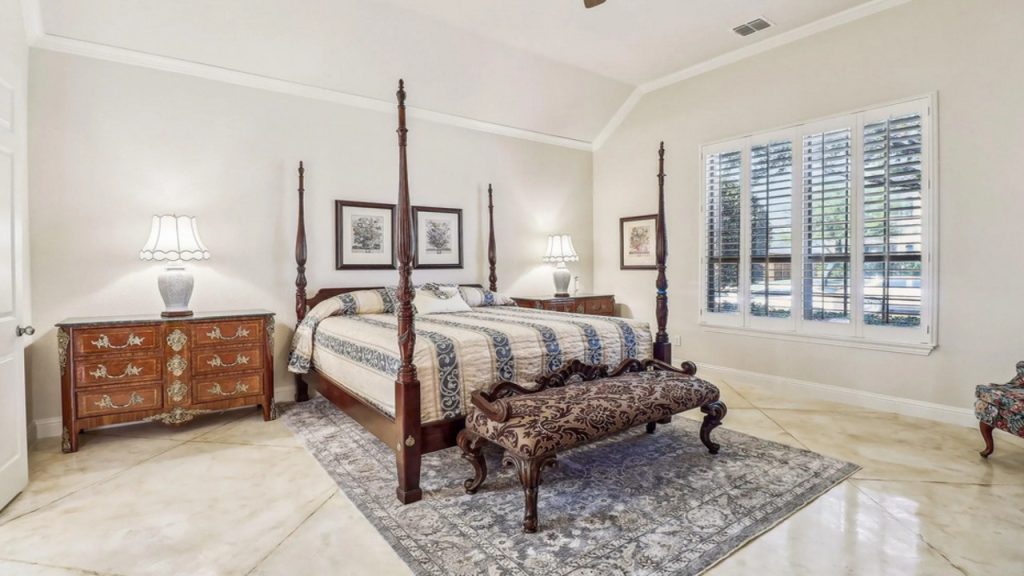 bedroom
