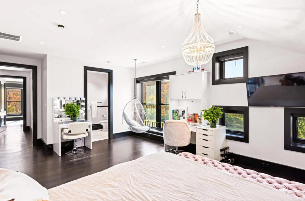 Bedroom with Glamorous Touches