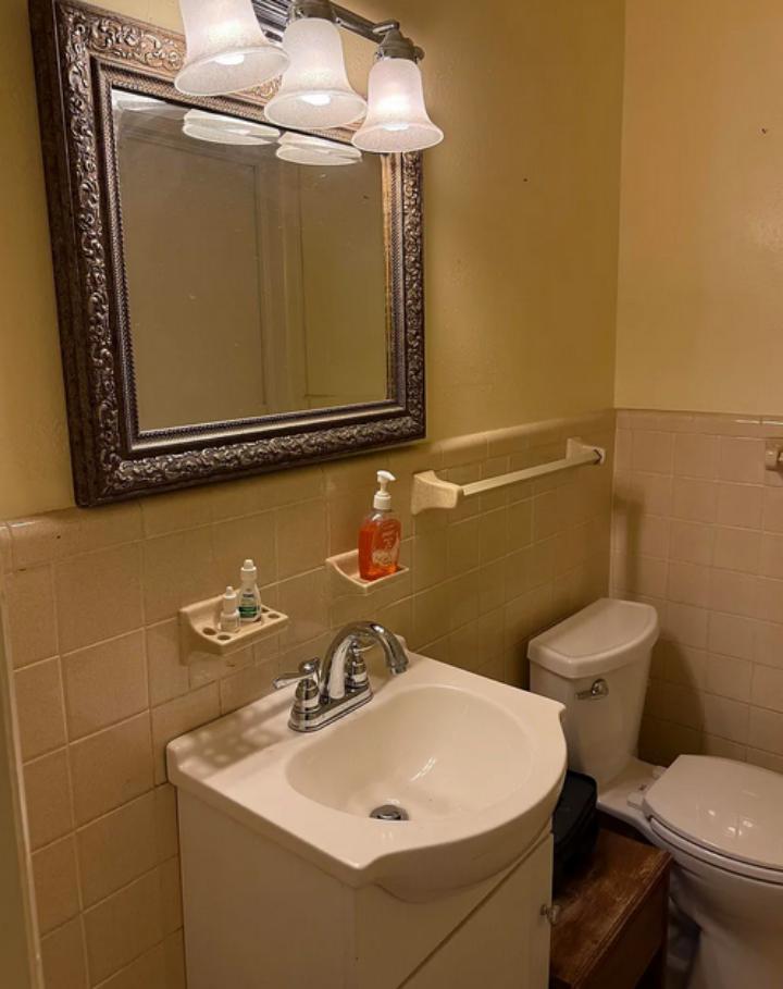 15.Compact and Functional Bathroom