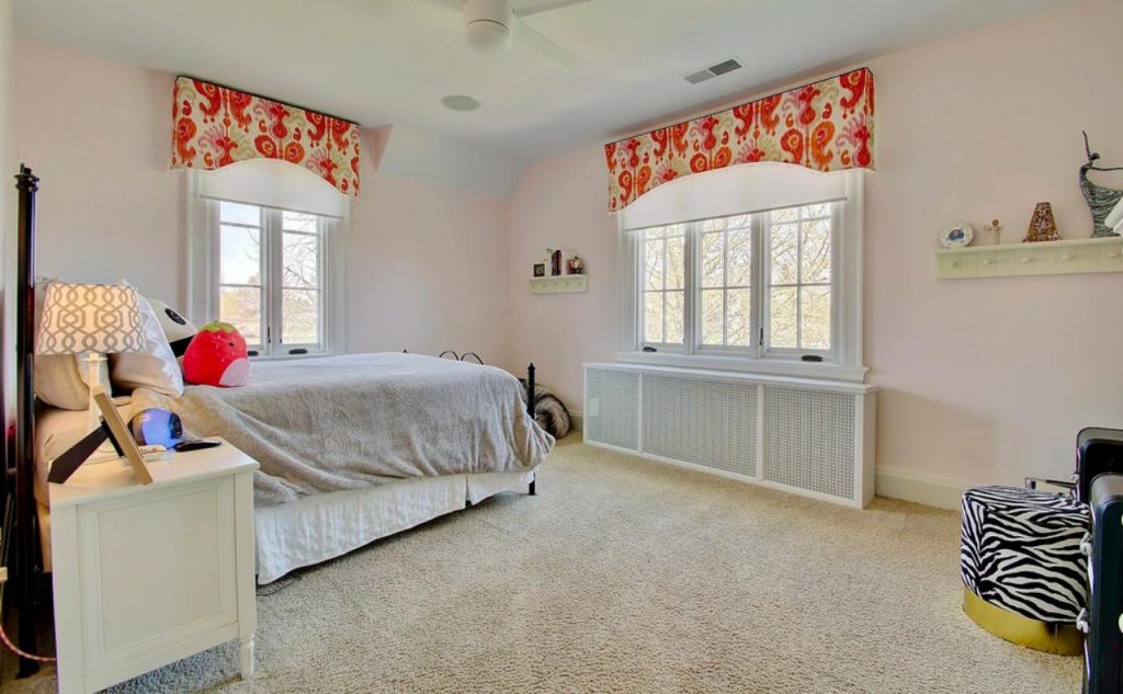 Comfortable Bedroom Design