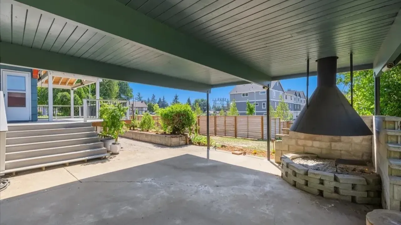Elegantly Updated 1930 Tudor with Stunning Kitchen and Outdoor Fire Pit in Oregon City
