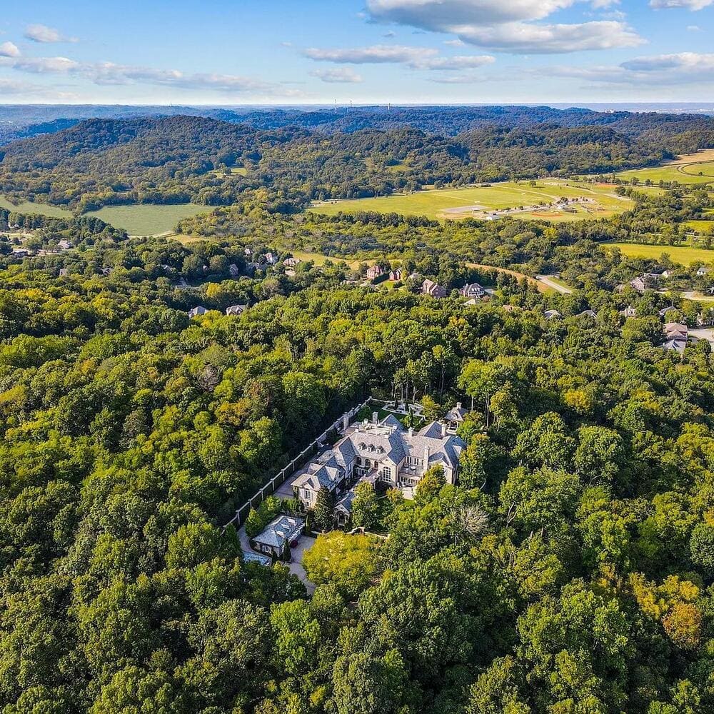 Estate Grounds of Alan Jackson’s Former TN Home