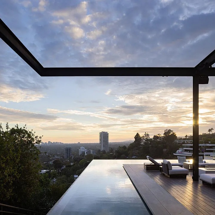 Infinity Pool of Henrik Fisker’s CA Home