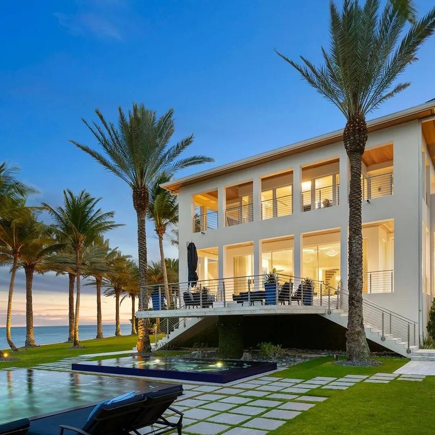 Dusk View of The Weeknd’s FL Home