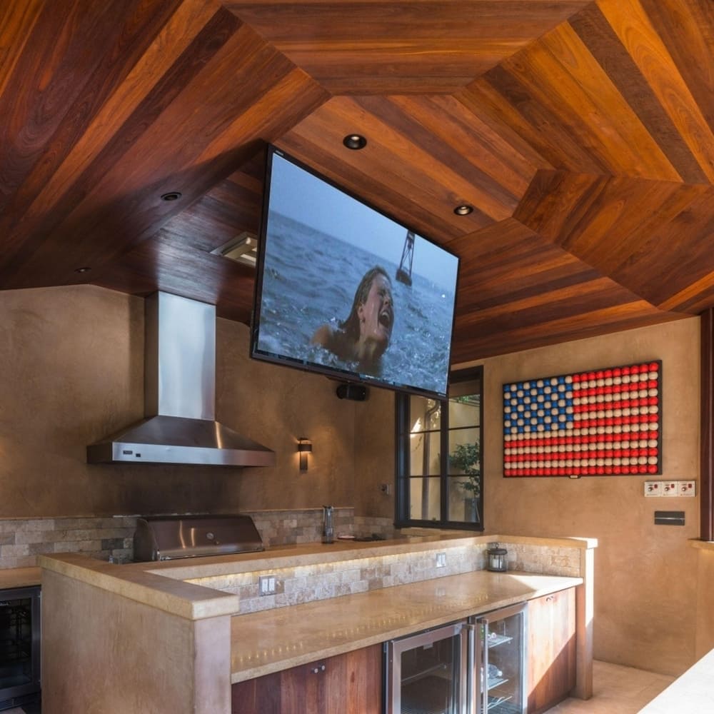 Outdoor Bar of Charlie Sheen’s Former CA Home