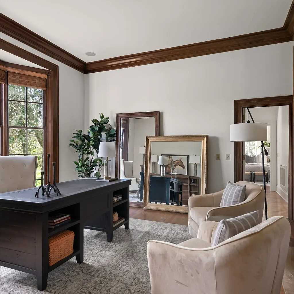Office in Trisha Yearwood’s Former TN Home