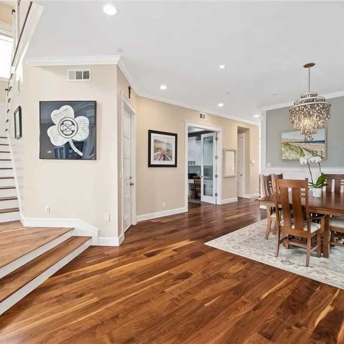 Dining Room in Kurt Suzuki’s Former CA Home