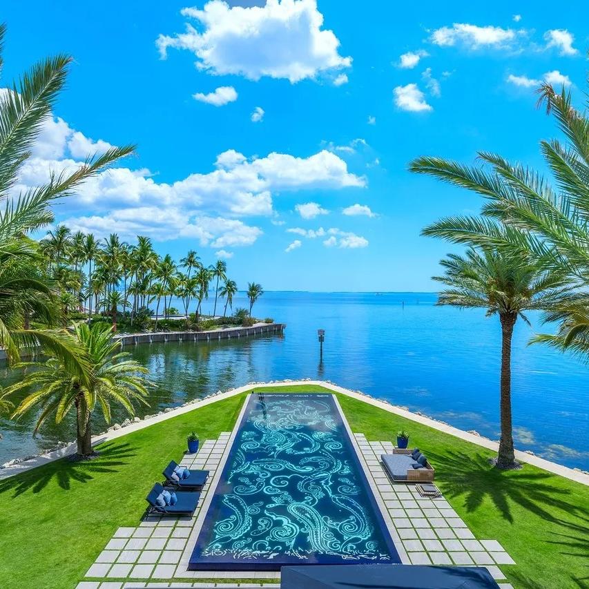 Infinity Pool of The Weeknd’s FL Home