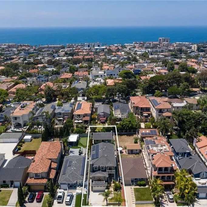 Aerial View of Kurt Suzuki’s Former CA Home