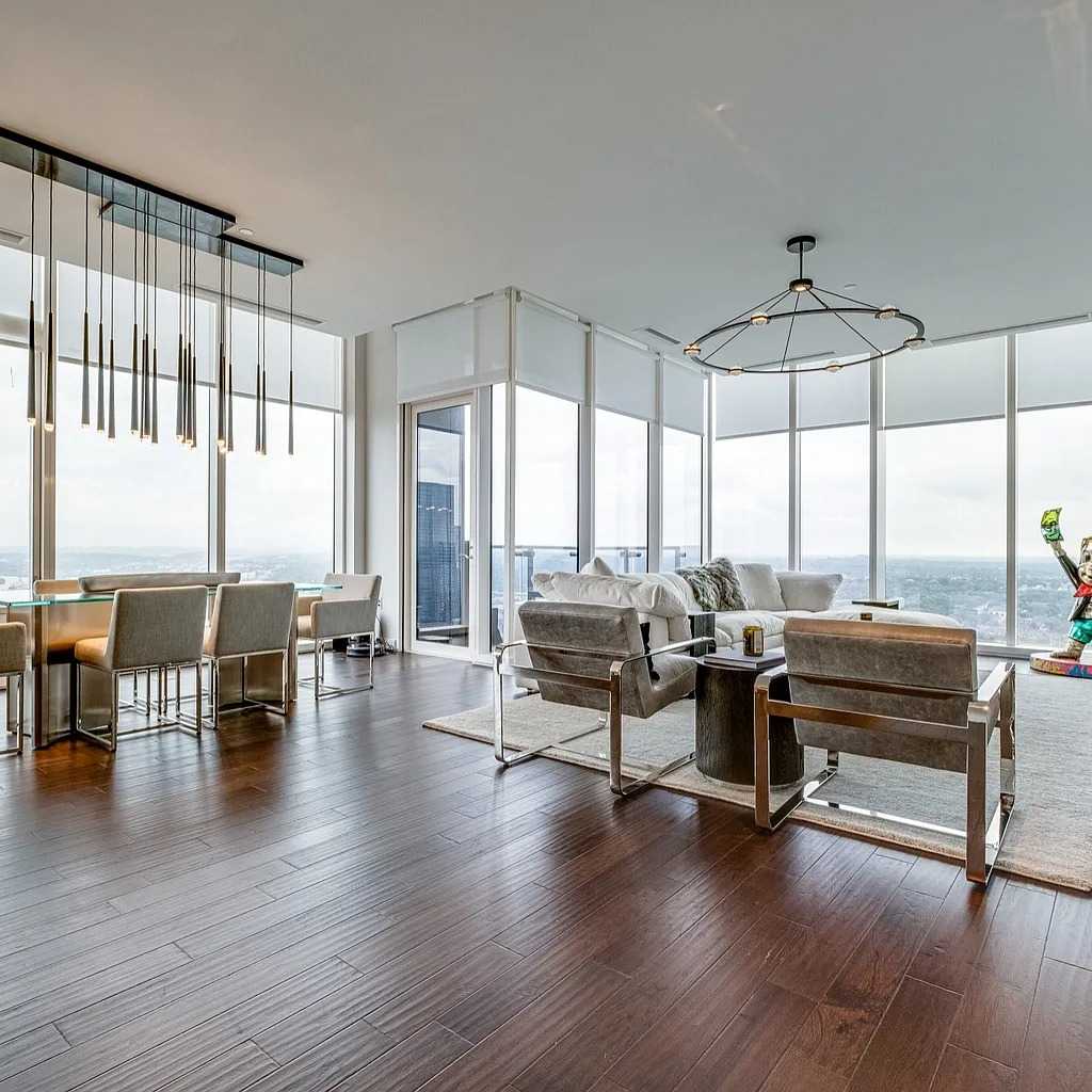 Great Room in Jay Cutler’s Former Nashville Condo