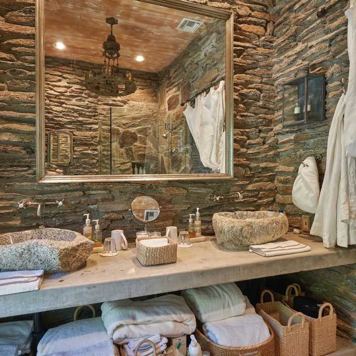 Bathroom in Suzanne Somers’ Former CA Home