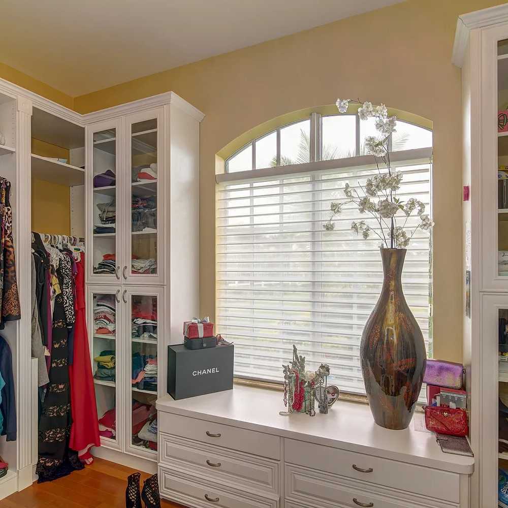 Walk-In Closet in Daunte Culpepper’s Former FL Home