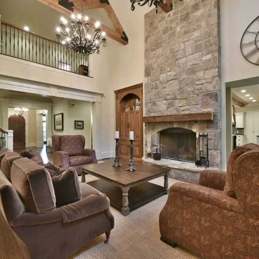 Grand Living Room in Kirk Cousins’ GA Home