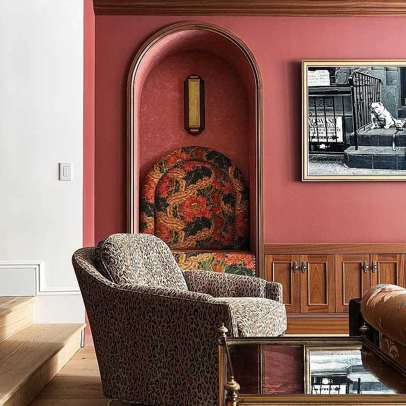 Reading Nook in Ellen Barkin’s Former N.Y.C. Townhouse