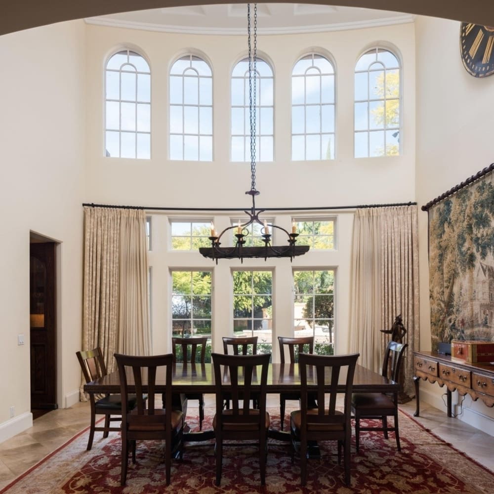 Dining Room in Charlie Sheen’s Former CA Home