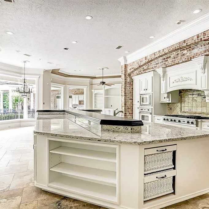 Kitchen in Adrian Peterson’s Former TX Home