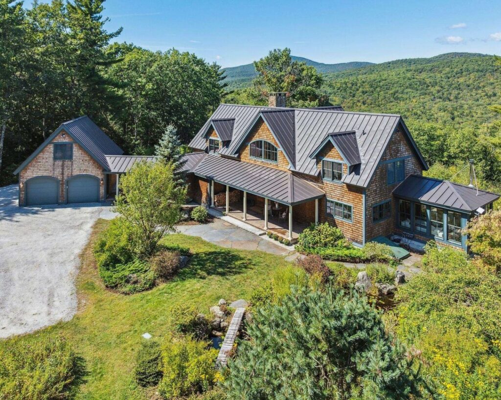 Mountain Retreat of Ghislaine Maxwell NH Hideaway