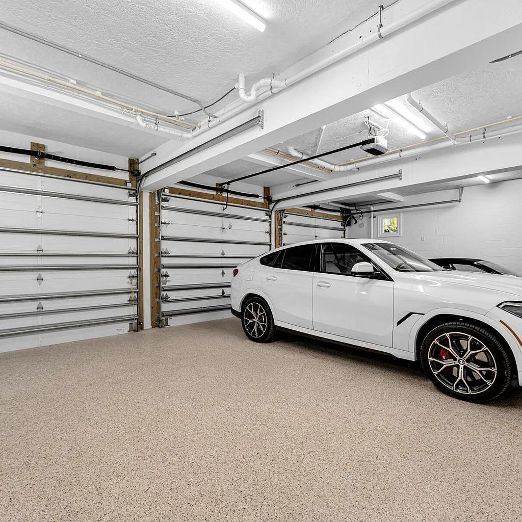 Garage Interior in Dave Portnoy’s Former FL Home