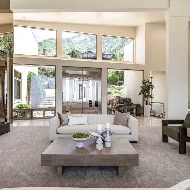 Living Room in NBA YoungBoy’s Former UT Home