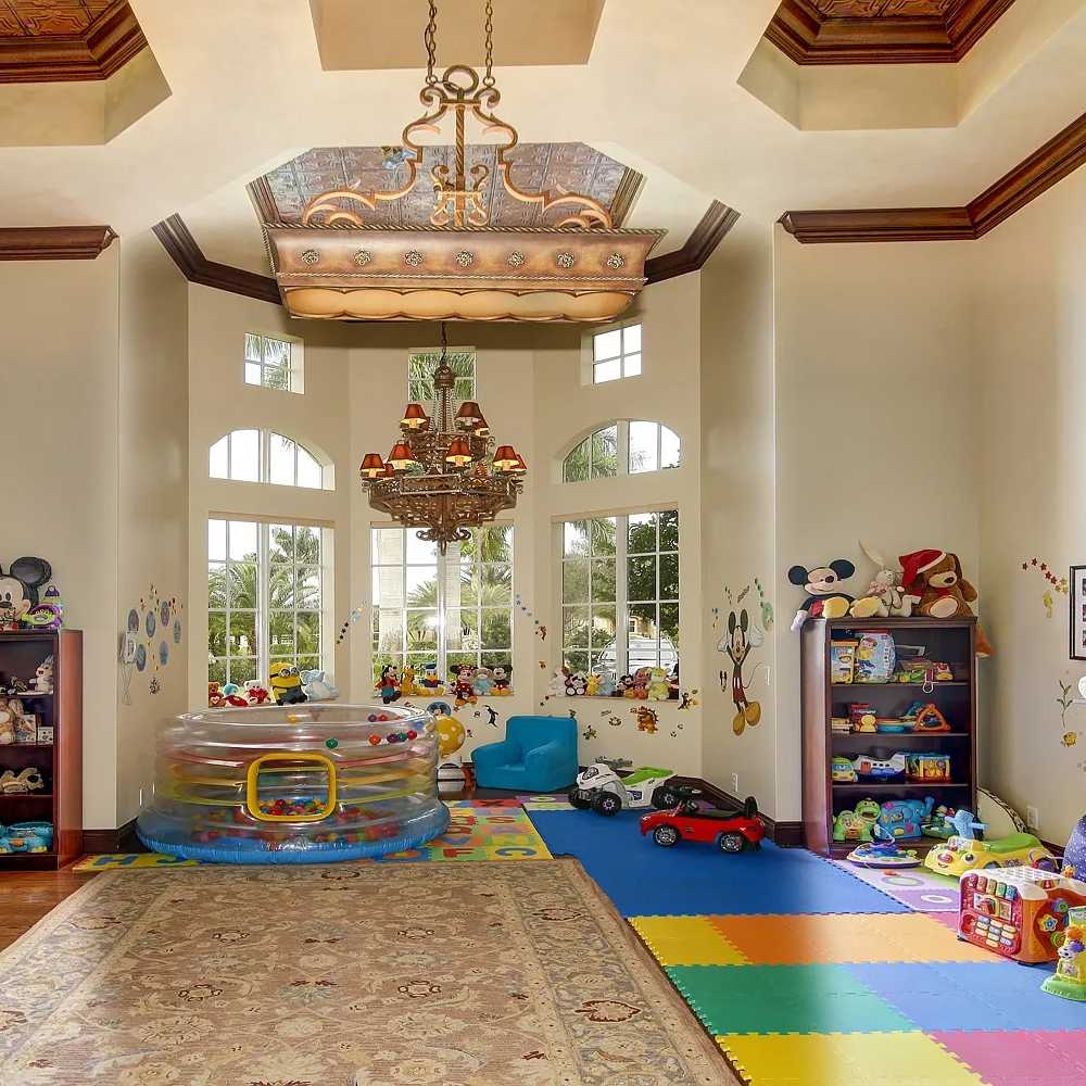 Playroom in Daunte Culpepper’s Former FL Home