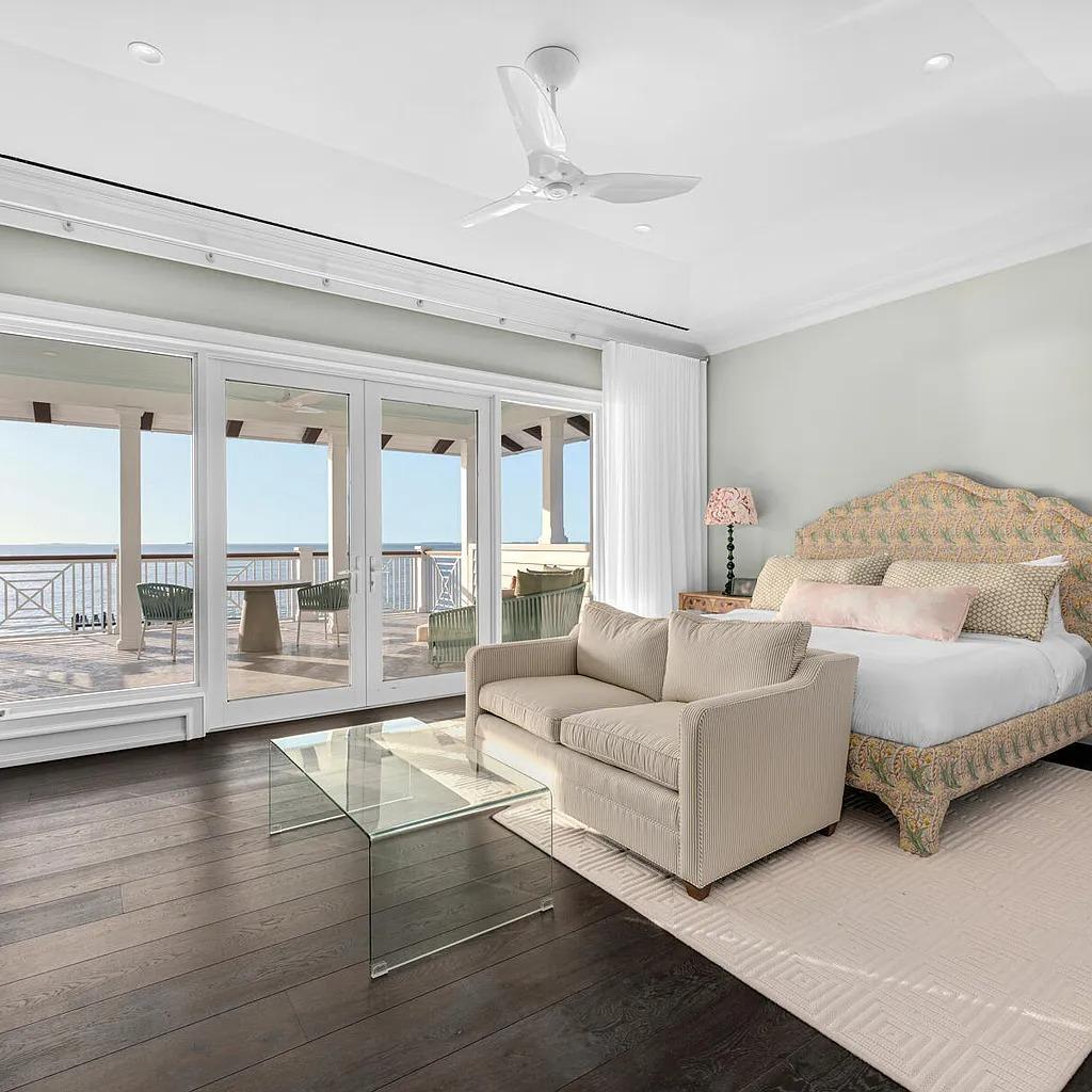 Bedroom in Dave Portnoy’s Former FL Home