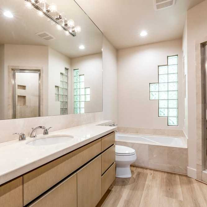 Bathroom in NBA YoungBoy’s Former UT Home